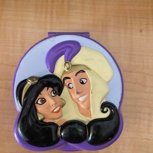 Polly pocket Aladdin and Jasmine Case